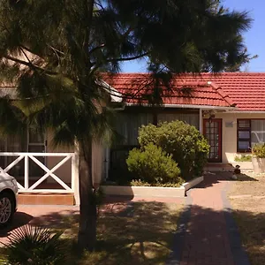 Bed & Breakfast Lily, Cape Town