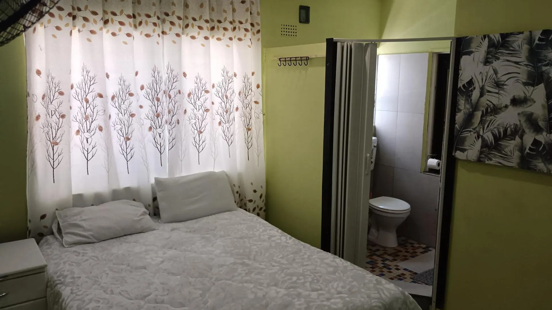 Gaia Hydro-Spa And Guest House Cape Town